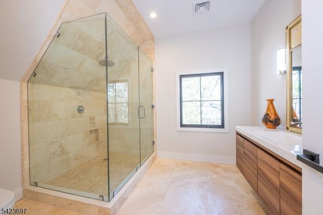 45 Village Road, Harding Twp., NJ 07976