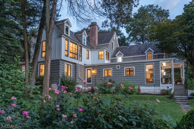 45 Village Road, Harding Twp., NJ 07976