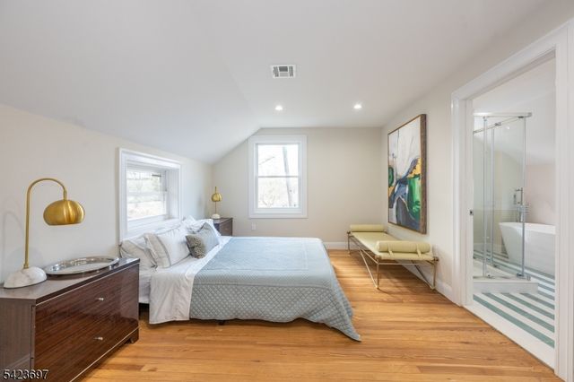 45 Village Road, Harding Twp., NJ 07976