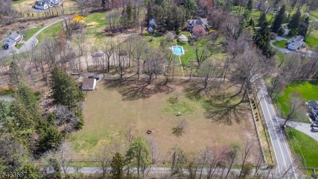 45 Village Road, Harding Twp., NJ 07976
