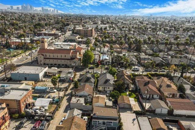 3417 4th Avenue, Los Angeles, CA 90018