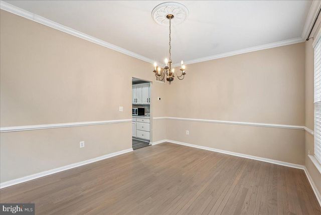 905 ROYAL ELM CT, Herndon, VA 20170