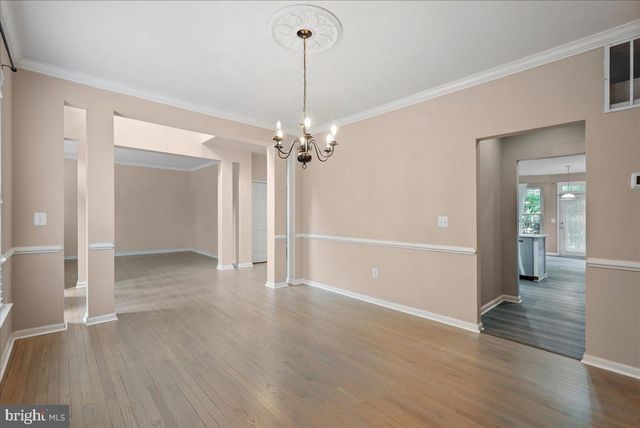 905 ROYAL ELM CT, Herndon, VA 20170