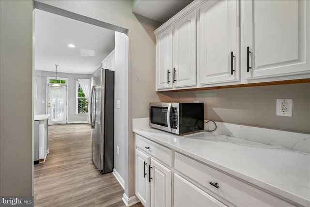 905 ROYAL ELM CT, Herndon, VA 20170