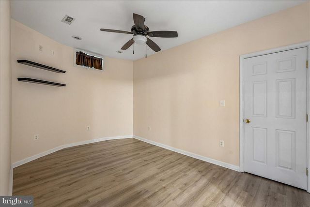 905 ROYAL ELM CT, Herndon, VA 20170