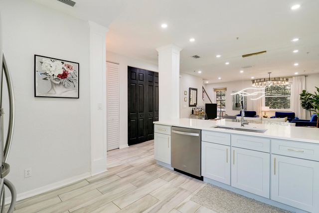 1472 Corbison Point Place, Jupiter, FL 33458