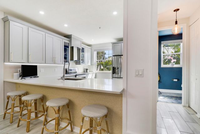 1472 Corbison Point Place, Jupiter, FL 33458