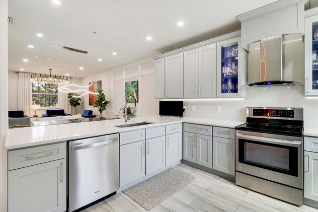 1472 Corbison Point Place, Jupiter, FL 33458