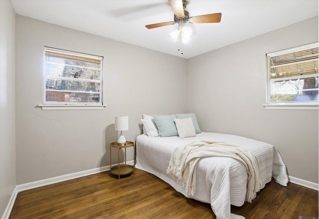 9444 Kingcrest Pkwy, Baton Rouge, LA 70810