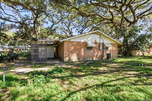 9444 Kingcrest Pkwy, Baton Rouge, LA 70810