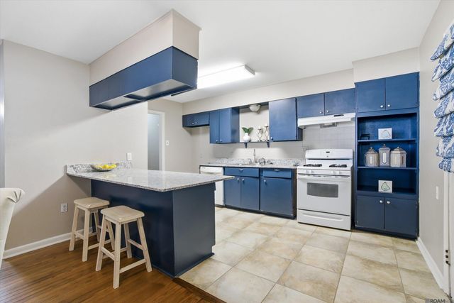 9444 Kingcrest Pkwy, Baton Rouge, LA 70810