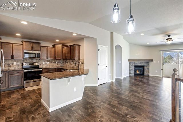 11415 Rill Point, Colorado Springs, CO 80921