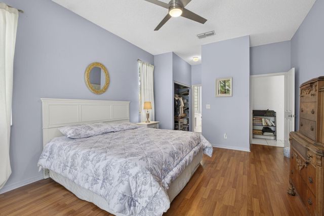 7595 Hollington Place, Greenacres, FL 33467