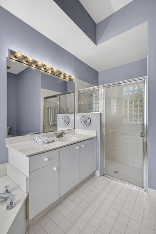 7595 Hollington Place, Greenacres, FL 33467