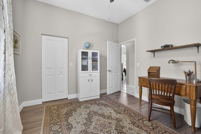 7595 Hollington Place, Greenacres, FL 33467