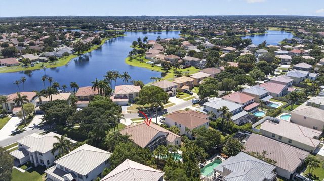 7595 Hollington Place, Greenacres, FL 33467
