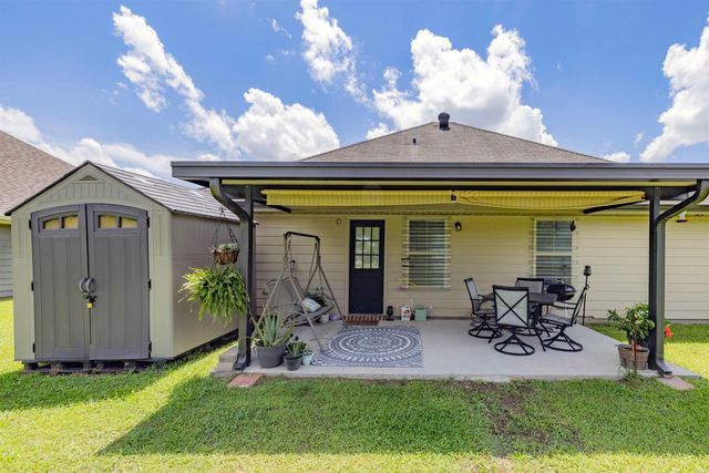 2584 Pineridge Street, Thibodaux, LA 70301