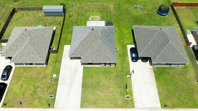 2584 Pineridge Street, Thibodaux, LA 70301
