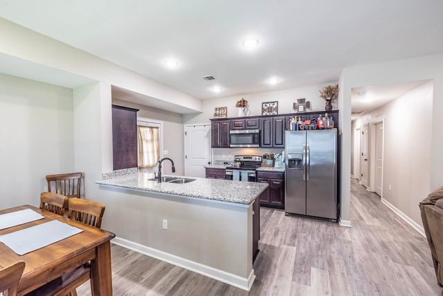 2584 Pineridge Street, Thibodaux, LA 70301