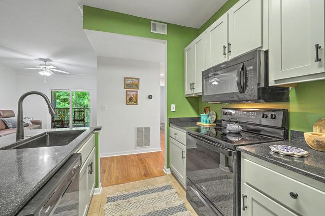 1300 Park West Boulevard Unit 824, Mount Pleasant, SC 29466