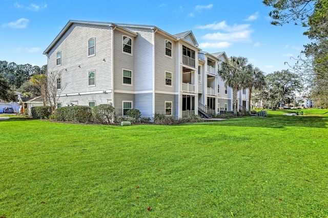 1300 Park West Boulevard Unit 824, Mount Pleasant, SC 29466