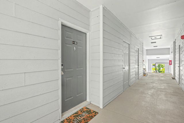 1300 Park West Boulevard Unit 824, Mount Pleasant, SC 29466