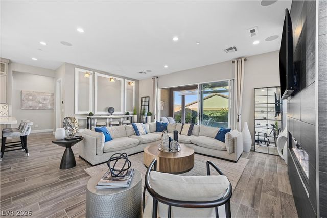 3382 Spring Rock Avenue, Henderson, NV 89044