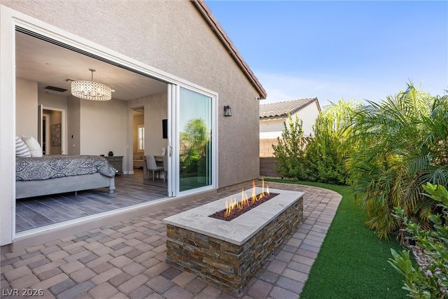 3382 Spring Rock Avenue, Henderson, NV 89044