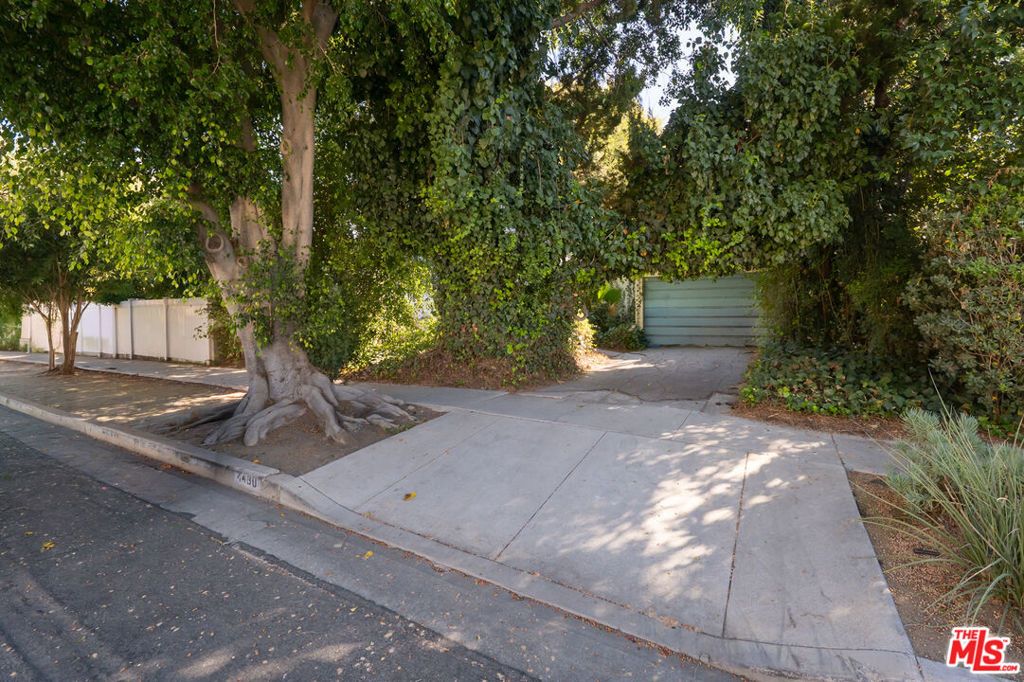 4480 Colbath Avenue, Los Angeles, CA 91423 — photo 3