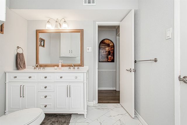 4816 Amesbury, Dallas, TX 75206