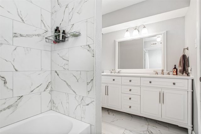 4816 Amesbury, Dallas, TX 75206