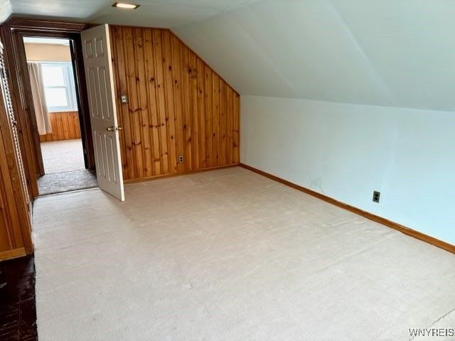 44 Elsie Lane, Grand Island, NY 14072