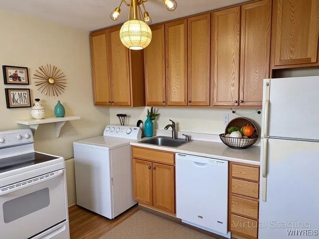 44 Elsie Lane, Grand Island, NY 14072