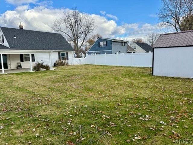 44 Elsie Lane, Grand Island, NY 14072