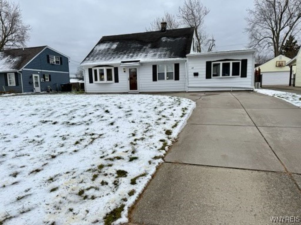 44 Elsie Lane, Grand Island, NY 14072