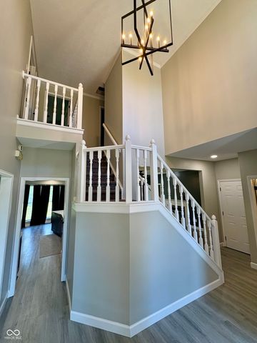 7026 Starkey Ridge Lane, Indianapolis, IN 46268