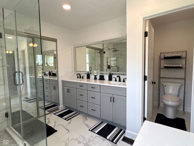7026 Starkey Ridge Lane, Indianapolis, IN 46268