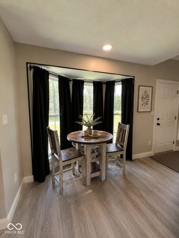 7026 Starkey Ridge Lane, Indianapolis, IN 46268