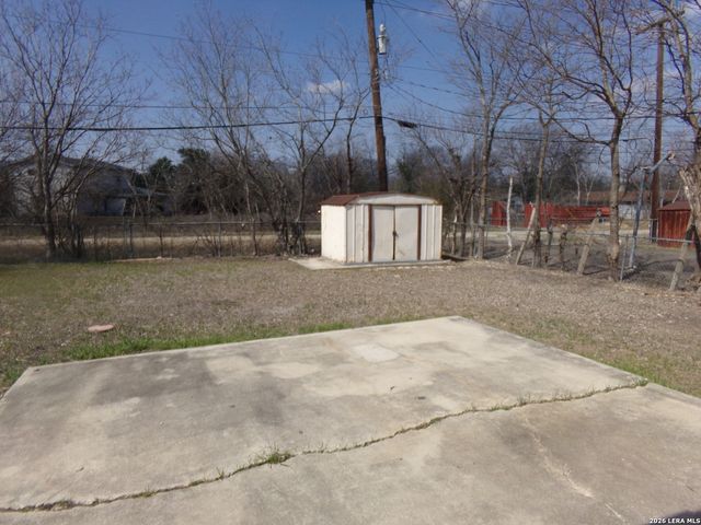 2403 Spur, San Antonio, TX 78227