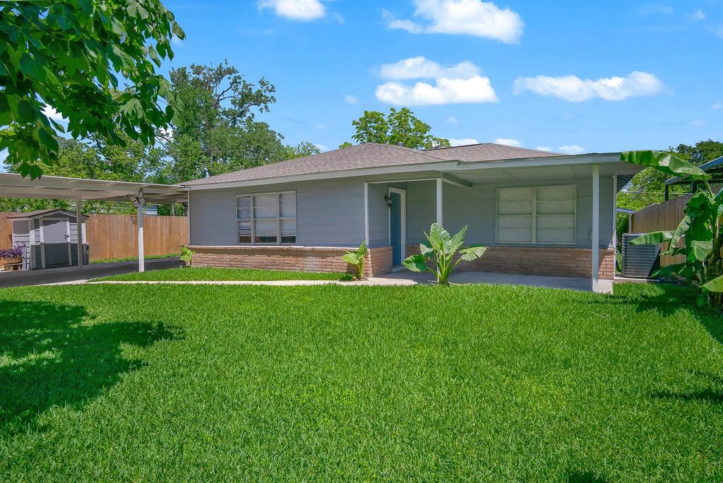 3531 Dalstrom Street, Houston, TX 77047