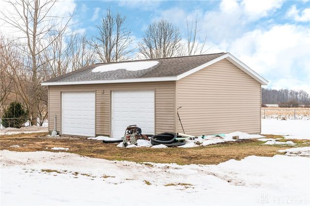 6837 Preble County Line Road, Brookville, OH 45309