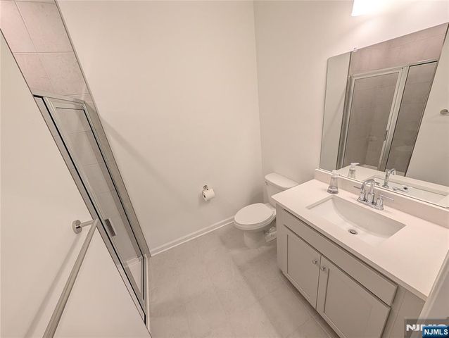 400 Willow 409, Kearny, NJ 07032