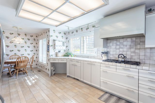 1025 Chardonnay Walk, Redding, CA 96001