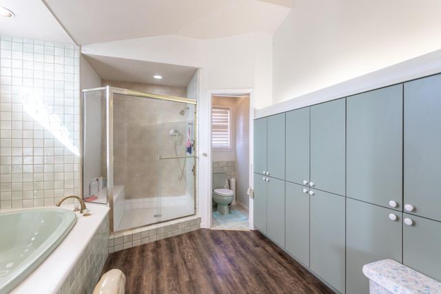 1025 Chardonnay Walk, Redding, CA 96001