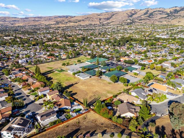4063 Cadwallader Avenue, San Jose, CA 95121