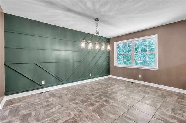 204 Collinwood Lane, Taylors, SC 29687