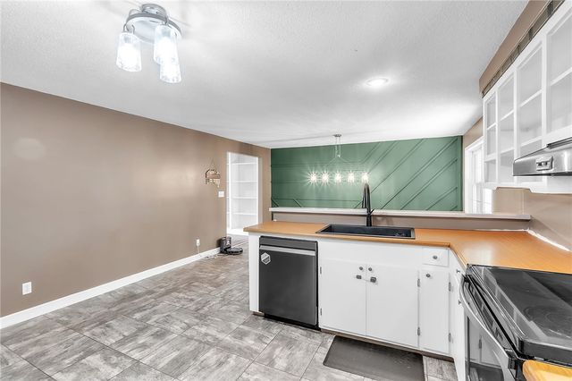 204 Collinwood Lane, Taylors, SC 29687