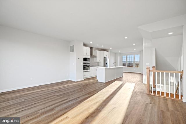 831 SAWBACK SQ NE, Leesburg, VA 20176