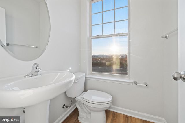 831 SAWBACK SQ NE, Leesburg, VA 20176