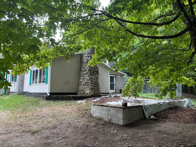 174 Rabideau Road, Altona, NY 12910